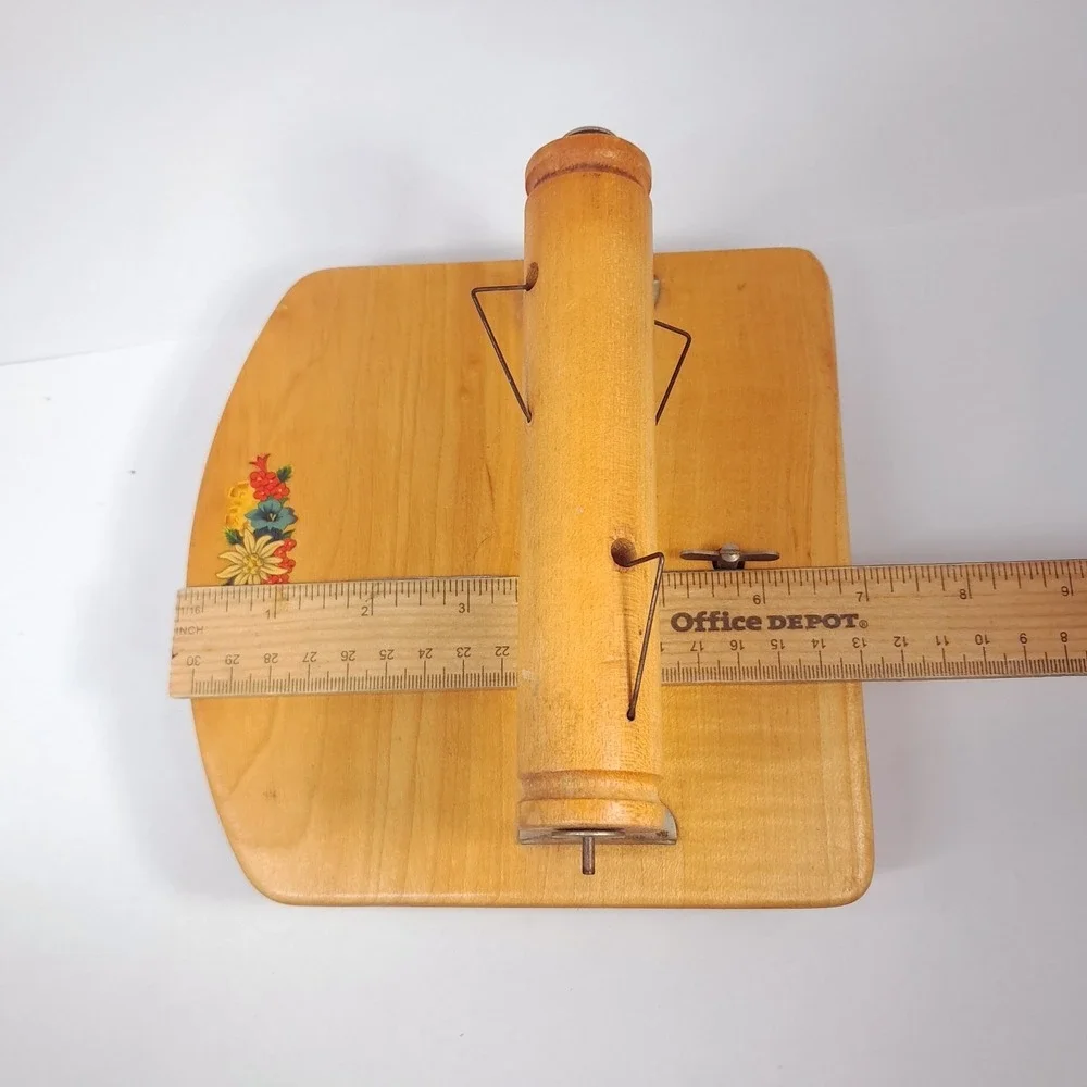 Vintage Befag music box Wood toilet paper holder floral Switzerland Rapsodie Sue